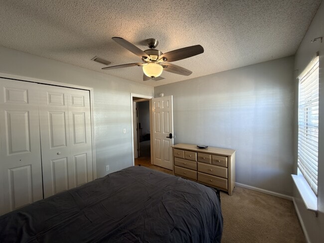 8663 Julia Marie Cir in Jacksonville, FL - Building Photo - Building Photo