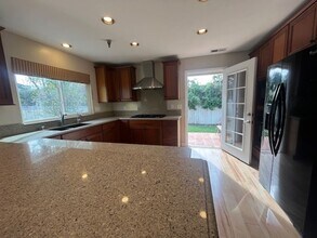 4361 Poinsettia St in San Luis Obispo, CA - Building Photo - Building Photo