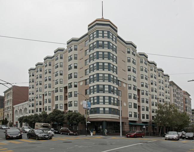 111 Jones Street Apartments