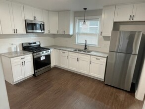 14830 Cottage Grove Ave in Dolton, IL - Building Photo - Building Photo