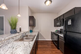 The Annex of Terre Haute in Terre Haute, IN - Foto de edificio - Interior Photo