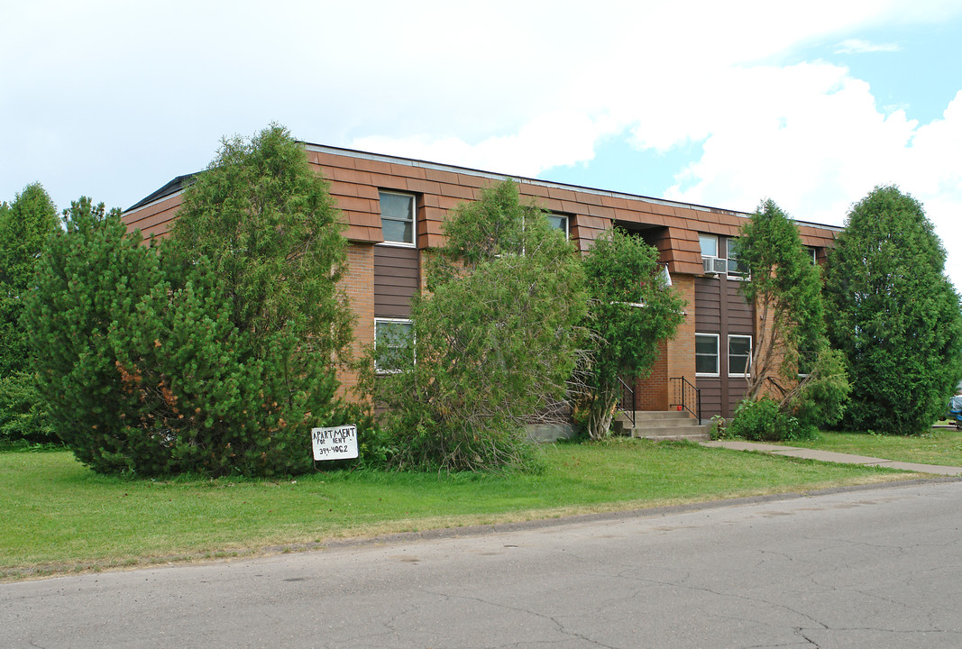 2822 John Ave in Superior, WI - Building Photo