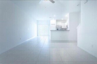 10220 Honey Hammock Wy in San Antonio, FL - Building Photo - Building Photo
