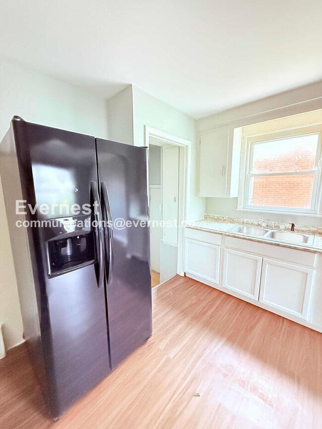 19180 Trinity St in Detroit, MI - Building Photo - Building Photo