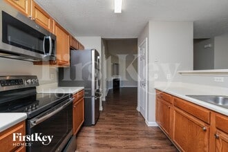 526 George Tate Dr, Unit 614 in Jackson, GA - Building Photo - Building Photo