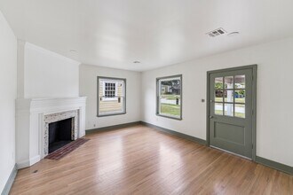 3424 E 5th Pl in Tulsa, OK - Building Photo - Building Photo