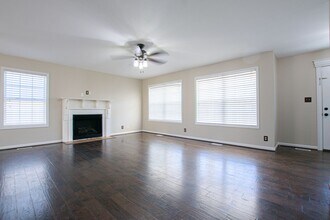 1117 Ishee Dr in Clarksville, TN - Building Photo - Building Photo