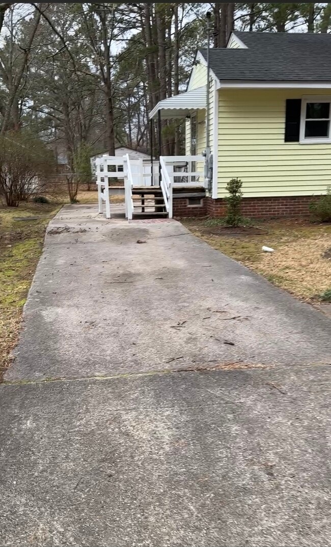 1605 Adams St N in Wilson, NC - Building Photo - Building Photo