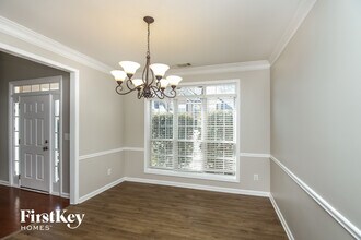 6257 Vinings Vintage Dr SE in Mableton, GA - Foto de edificio - Building Photo