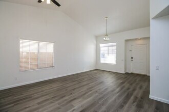 1350 W Gary Dr in Chandler, AZ - Building Photo - Building Photo