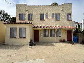 225 Camino Real, Unit 225 in Redondo Beach, CA - Building Photo