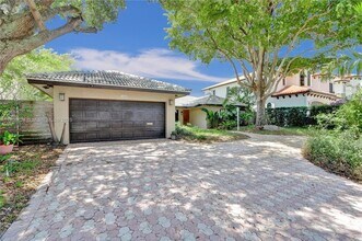 3100 NE 56th Ct in Fort Lauderdale, FL - Building Photo - Building Photo