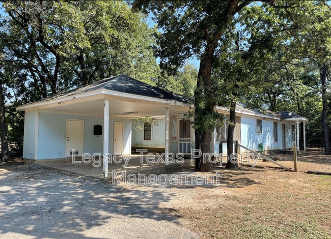 property at 7185 Retta Mansfield Rd
