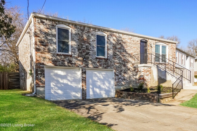 10509 Chenny Ct in Louisville, KY - Building Photo - Building Photo