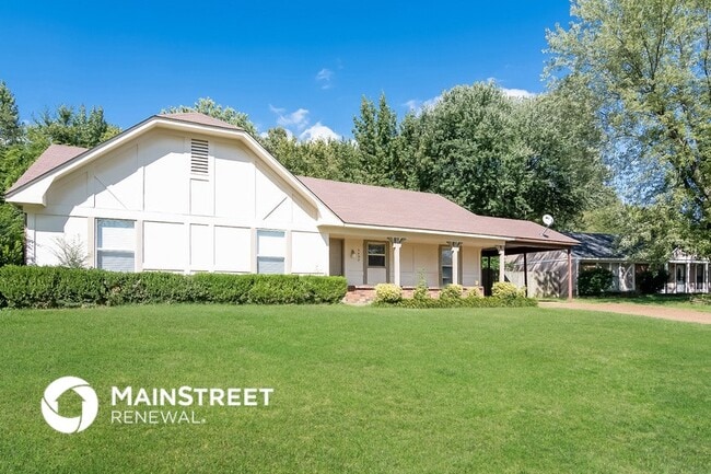 property at 6430 Trillium Trail