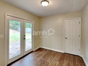 3094 Perch Overlook SW in Marietta, GA - Building Photo - Building Photo