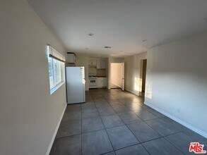 3519 1/2 Denker Ave in Los Angeles, CA - Foto de edificio - Building Photo