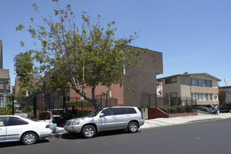 254 S Hobart Blvd in Los Angeles, CA - Building Photo - Building Photo