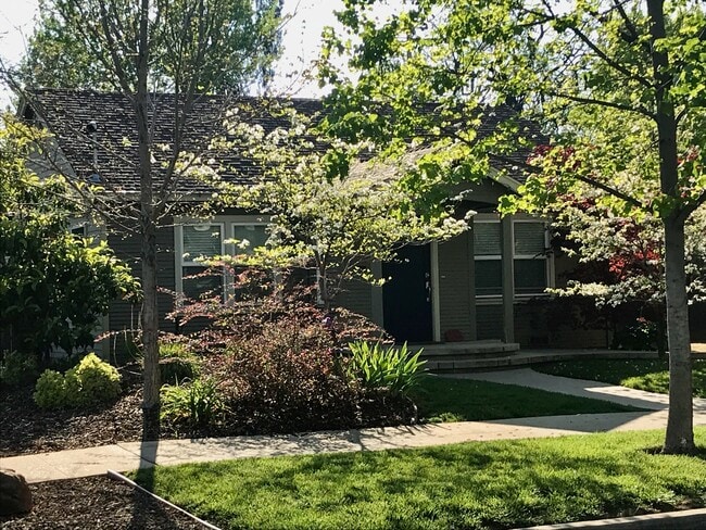 property at 1575 Citrus Ave