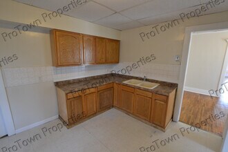 5 S Broadway St in Joliet, IL - Building Photo - Building Photo