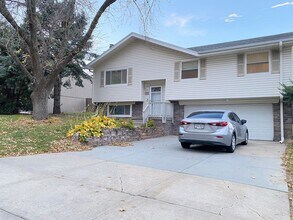 14502 Emiline St in Omaha, NE - Building Photo - Building Photo