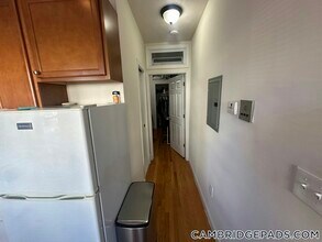 1054 Cambridge St in Cambridge, MA - Foto de edificio - Building Photo