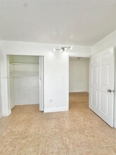 10 NW 77th St in Miami, FL - Building Photo - Building Photo