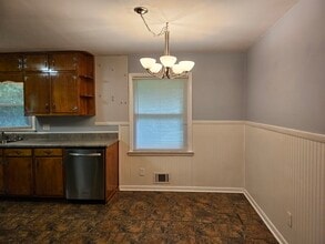 2248 Tilson Cir in Decatur, GA - Building Photo - Building Photo