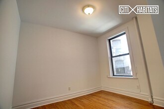 507 W 169th St-Unit -34 in New York, NY - Foto de edificio - Building Photo