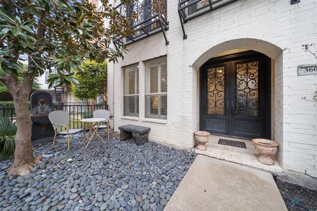 3605 Live Oak St in Dallas, TX - Building Photo
