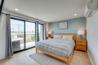 827 Island Ct in San Diego, CA - Building Photo - Building Photo