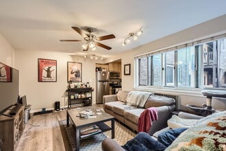 644 W Arlington Pl in Chicago, IL - Building Photo - Building Photo