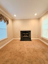 1680 Whispering Wind Dr in Tracy, CA - Building Photo - Building Photo