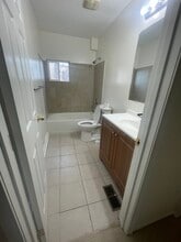 2000 McHenry St in Baltimore, MD - Building Photo - Building Photo