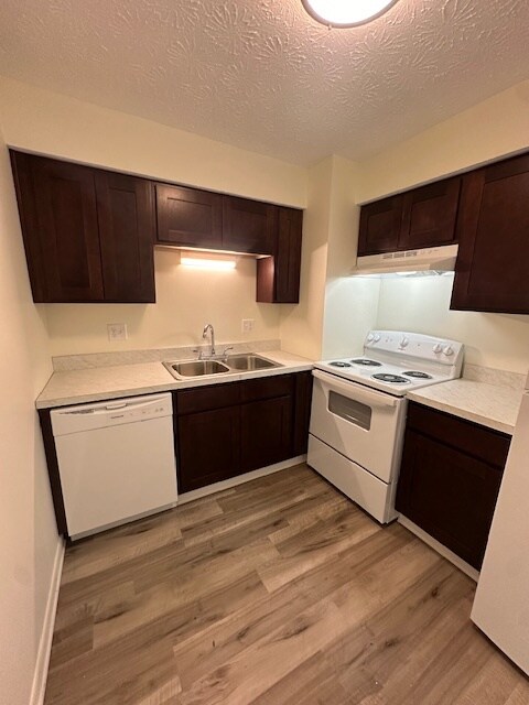 Pine Crossing Apartments in Columbus, OH - Foto de edificio