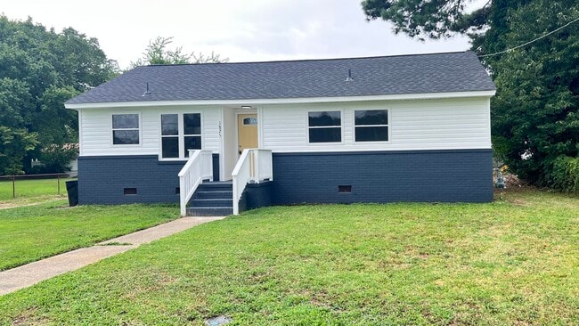 property at 1825 Gildner Rd