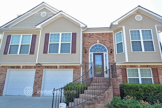 property at 4215 Mulberry Ridge Ln NE