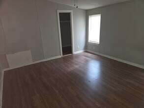 15505 Parret Ln in Willis, TX - Building Photo - Building Photo