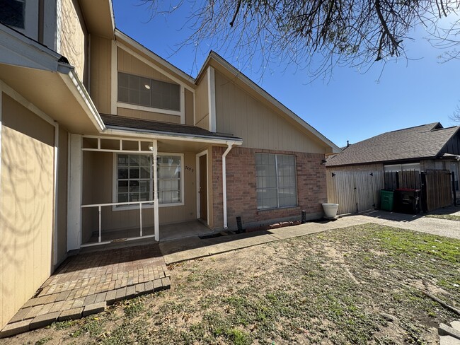 property at 7409 Tierra Verde Dr