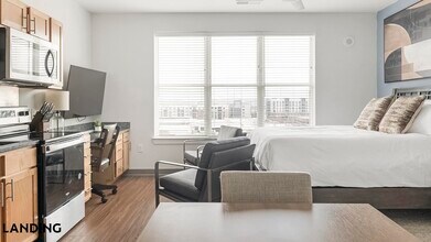 302 13th St S, Unit 627 in Birmingham, AL - Foto de edificio - Building Photo