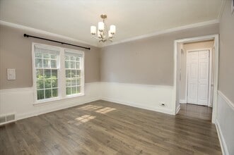 149 N Willow Rd in Elmhurst, IL - Building Photo - Building Photo
