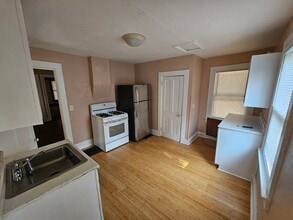 913 Iowa St in Davenport, IA - Building Photo - Building Photo