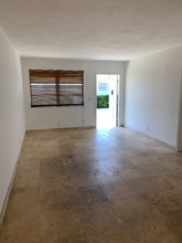 2222 Jackson St in Hollywood, FL - Building Photo - Building Photo