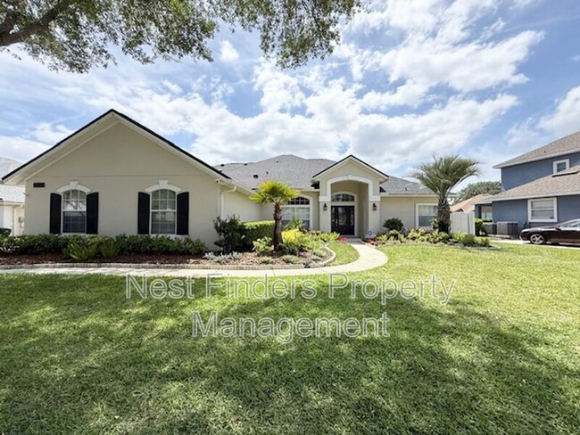 property at 7860 Turnstone Cir E