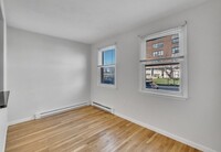 200 H St, Unit 1 in Boston, MA - Foto de edificio - Building Photo