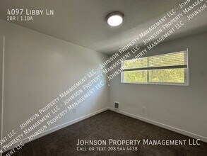 4097 Libby Ln in Boise, ID - Building Photo - Building Photo