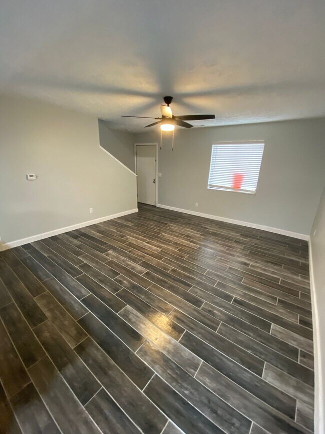 3233 Summerhill Ln in Columbus, OH - Building Photo - Building Photo
