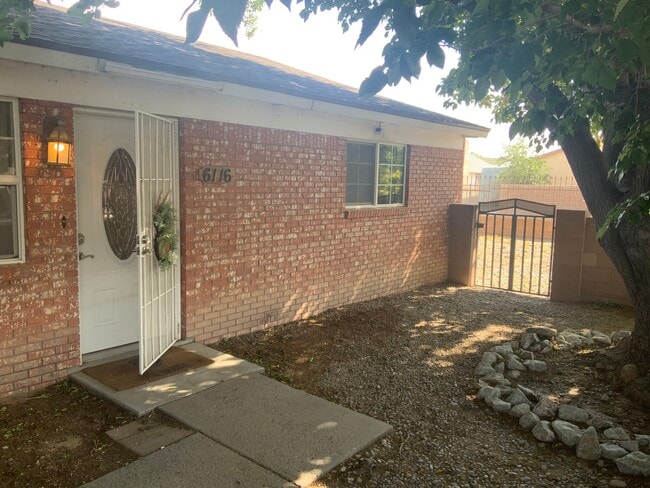 property at 6116 Cloudcroft Rd NW