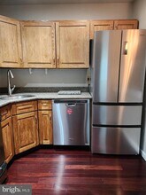 132 Meadowview Ln in Mont Clare, PA - Foto de edificio - Building Photo