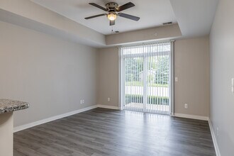 Maple Cove of Ann Arbor in Ann Arbor, MI - Foto de edificio - Interior Photo
